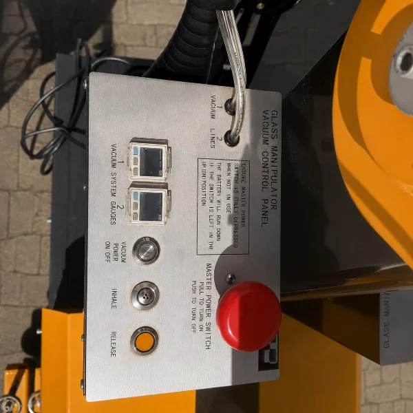 Монтажен робот за стъкла BAUTRAX VROB800