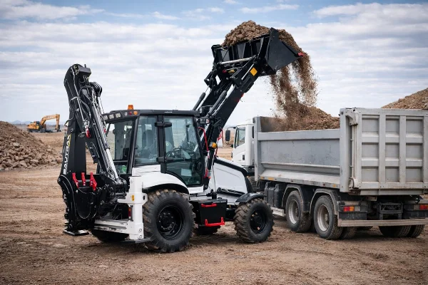 Комбиниран Багер BAUTRAX BLX90