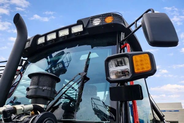 Комбиниран Багер BAUTRAX BLX90