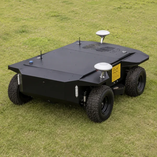 Автономна косачка за соларни паркове BAUTRAX GPMBTX R1
